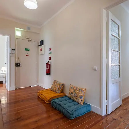 Appartement Gloria's Terrace By Lovelystay Lisboa