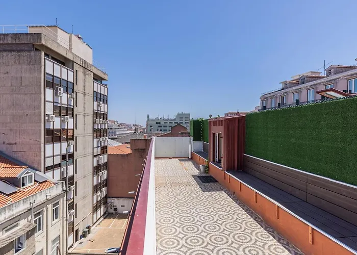 Gloria's Terrace By Lovelystay