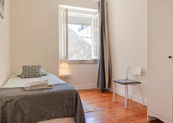 Gloria's Terrace By Lovelystay Apartman Lisboa