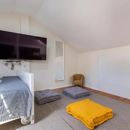 Apartment Gloria's Terrace By Lovelystay *